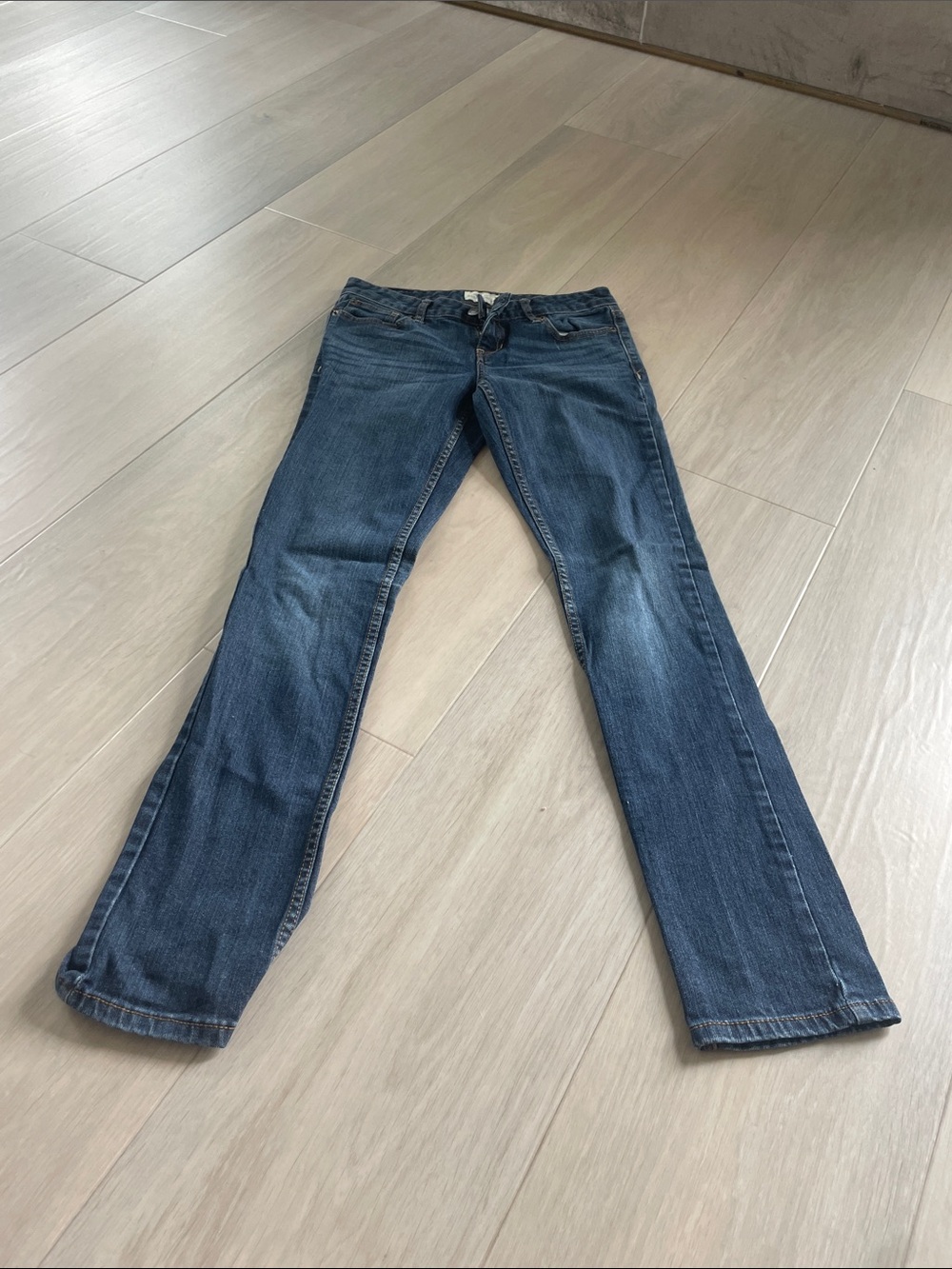 Aeropostale Women's Dark Blue Skinny Jeans